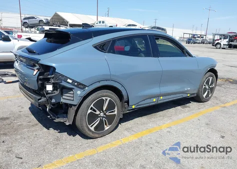 2023 Ford Mustang Mach-E Premium z USA, uszkodzony, nr VIN 3FMTK3R44PMA70876